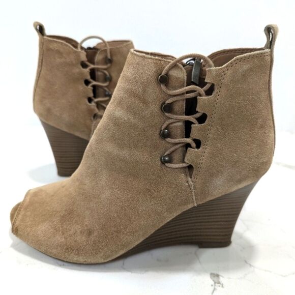 Michael Kors Brook Boots Womens Sz 7.5 Brown Sued leather Wedge Ankle peep toe - Picture 3 of 11